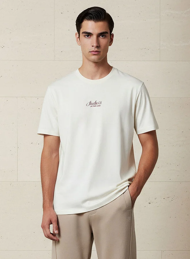 لي كوبر Lee Cooper Men Regular Fit Crew Neck Short Sleeve Printed T-shirt